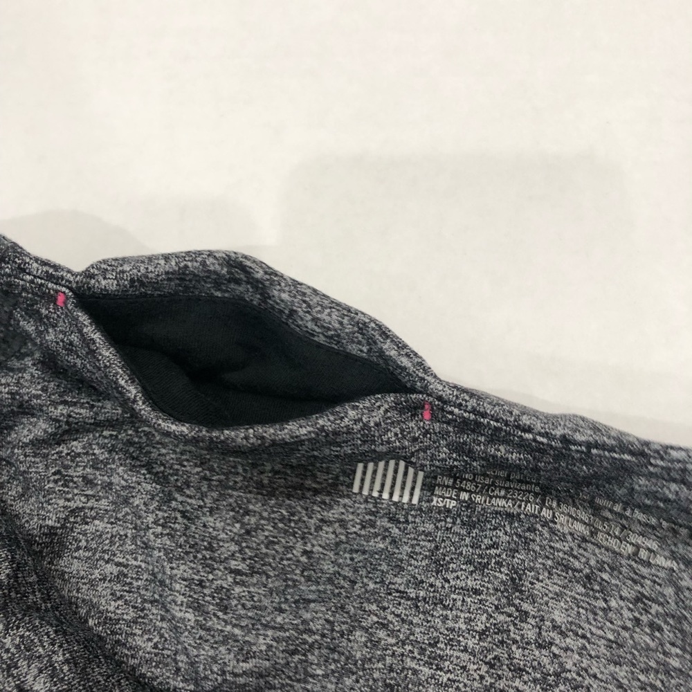 VSX Knockout Capri Heathered space Gray XS legging - Picture 7 of 7